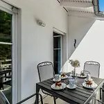 Seeschloss, App 32 Direkt An Der Strandpromenade, Toplage